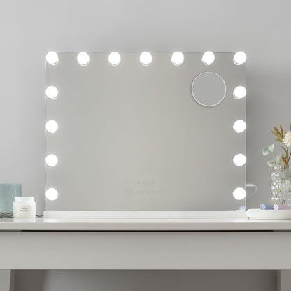 Flamingueo Makeup Mirror with Lighting