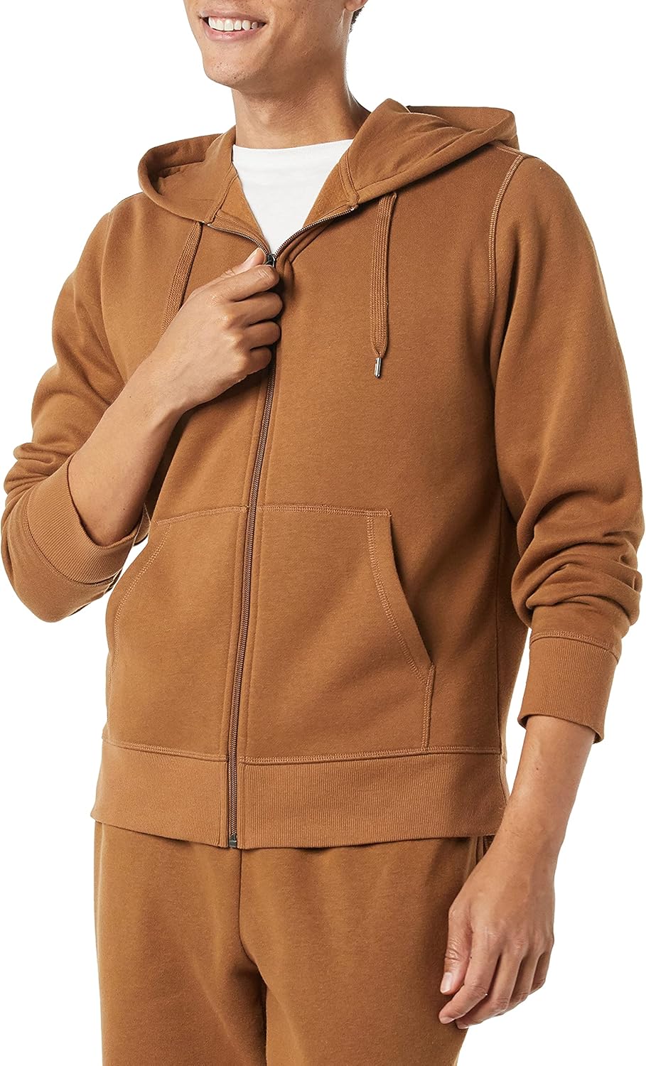 Amazon Essentials men’s full-zip fleece jacket