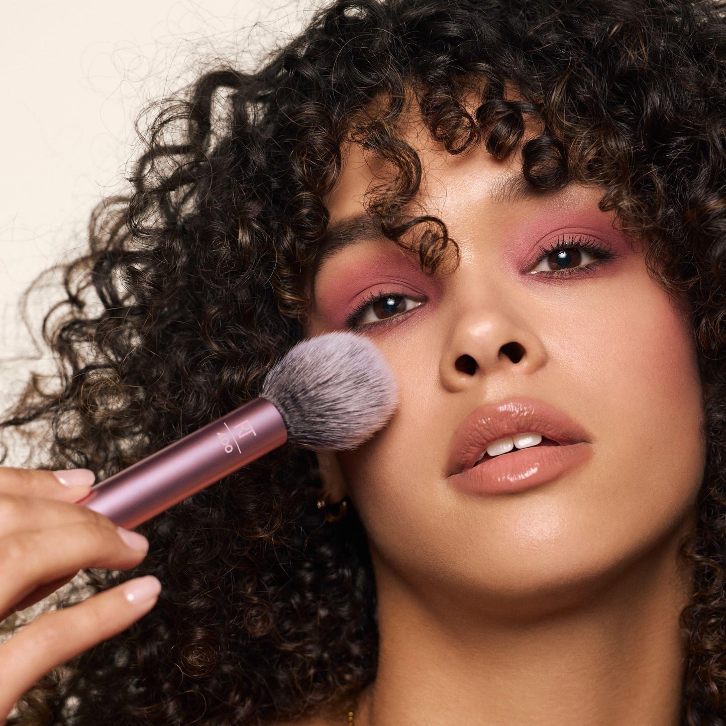 REAL TECHNIQUES Everday Essentials (brushes and sponges) 6 pieces