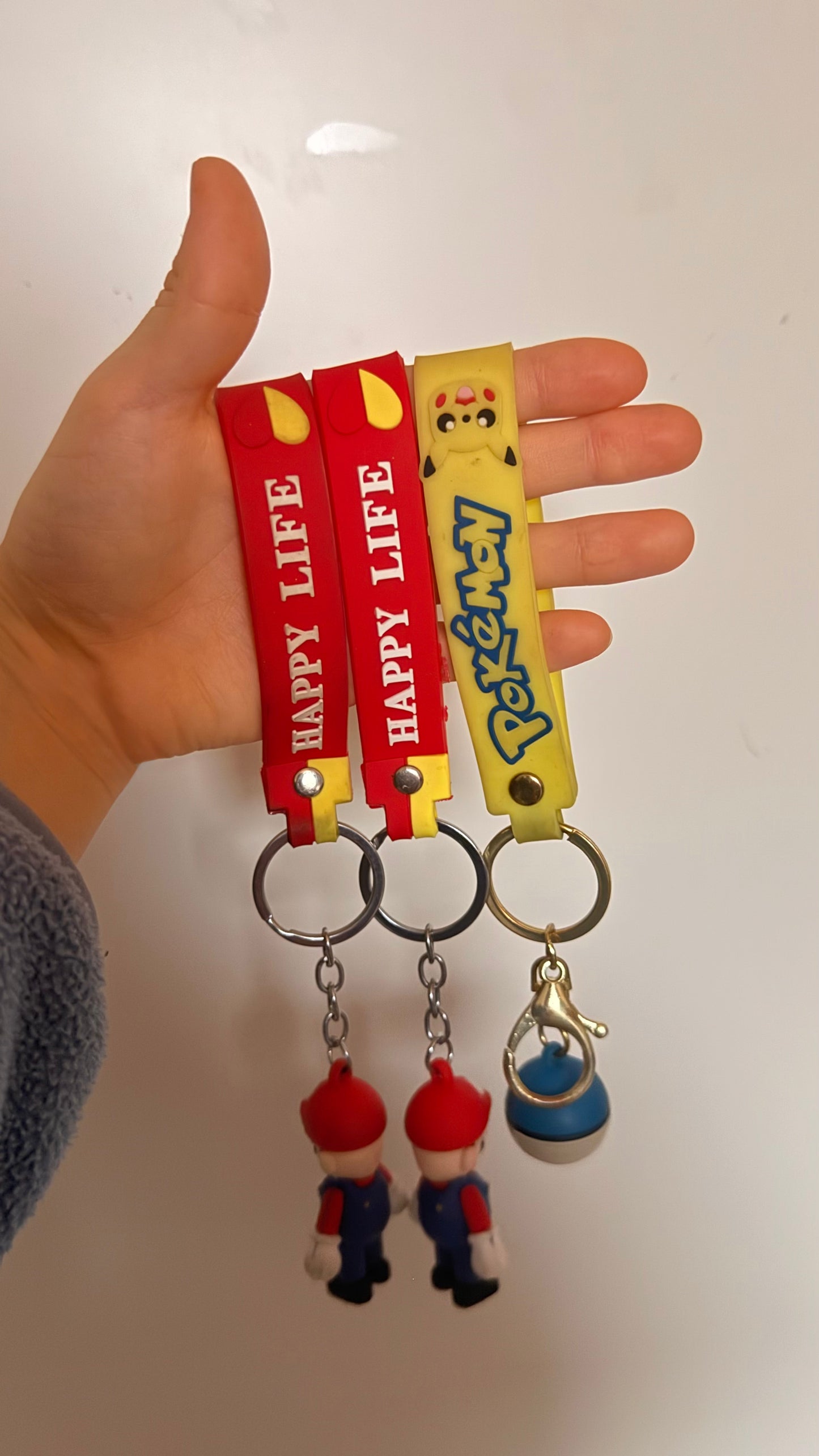 Diverse mini-toys and figures