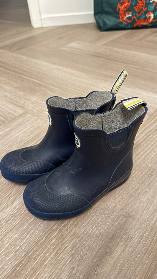 Rain boots kids size 28